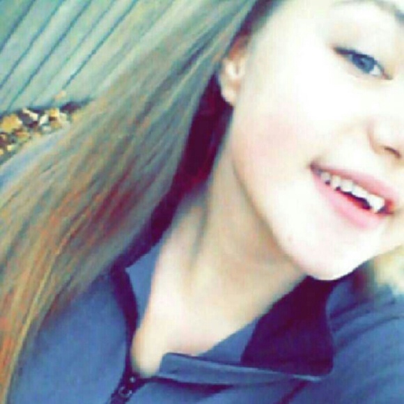 Profile Picture of Juanita Carson (@coldiee) on Poshmark