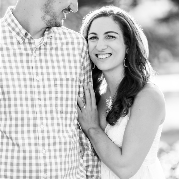 Alex Delayo - Poshmark Profile Picture of Alex Delayo (@avdelayo) on Poshmark