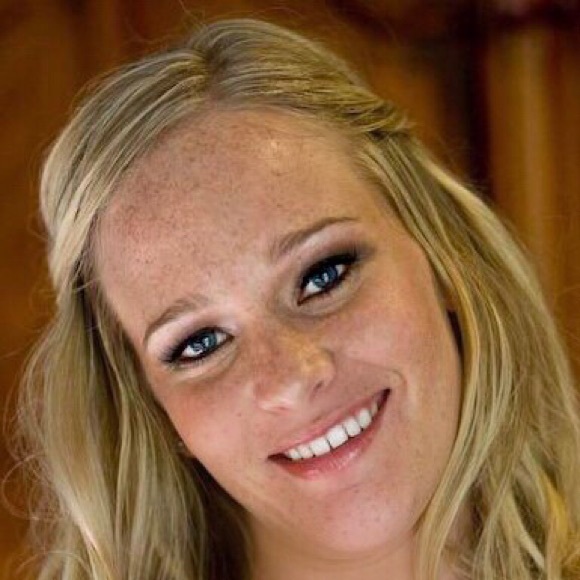 Profile Picture of Taylor Lubecke (@taylor0555770) on Poshmark