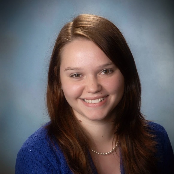 Profile Picture of Jaclyn Cobosco (@jaci_jormp) on Poshmark