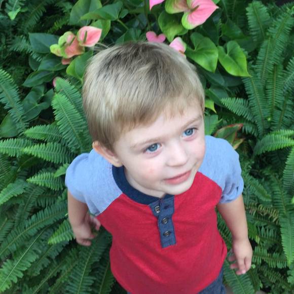 Profile Picture of Georgia Dunajski (@georgiadunajski) on Poshmark