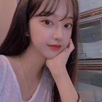 Profile Picture of cindy huang (@soleforsale88) on Instagram