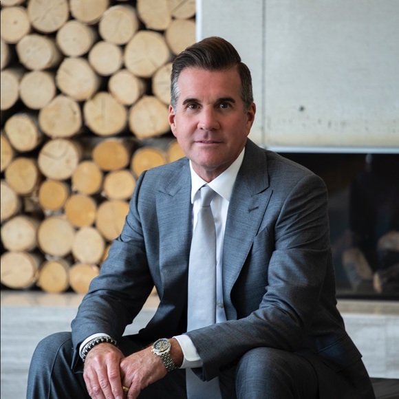 Profile Picture of Gregory Mohr (@designersluxury) on Poshmark
