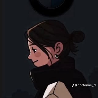 Profile Picture of Chløé Le Ster (@lester.chloe) on Instagram