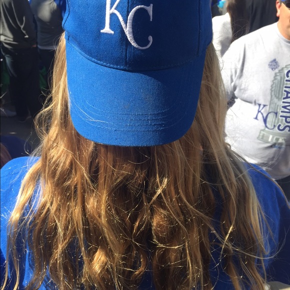 Profile Picture of Marcy Teasley (@teaslmar) on Poshmark