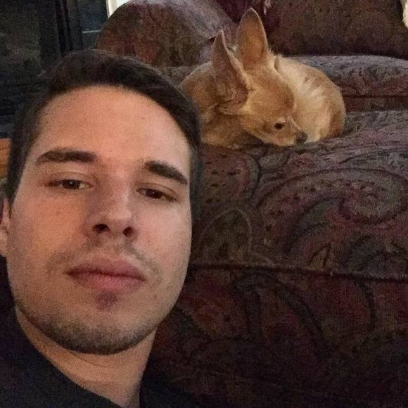 Profile Picture of Michael Liberto (@mikelib765) on Poshmark