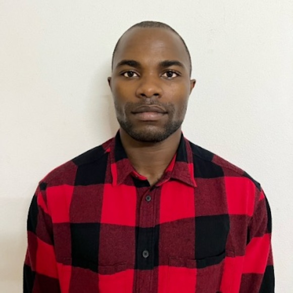 Profile Picture of Rowland Edet (@edetr24) on Poshmark