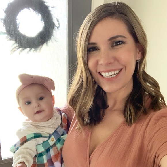 Profile Picture of Ashton Zabrowski (@ashtonzabrowski) on Poshmark