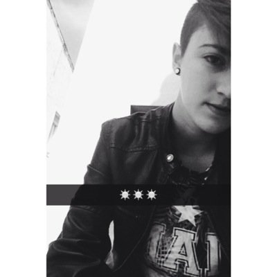 Profile Picture of Cosima (@livingforkesha) on Twitter