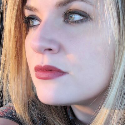 Profile Picture of Crystal Lora (@crystallora) on Twitter