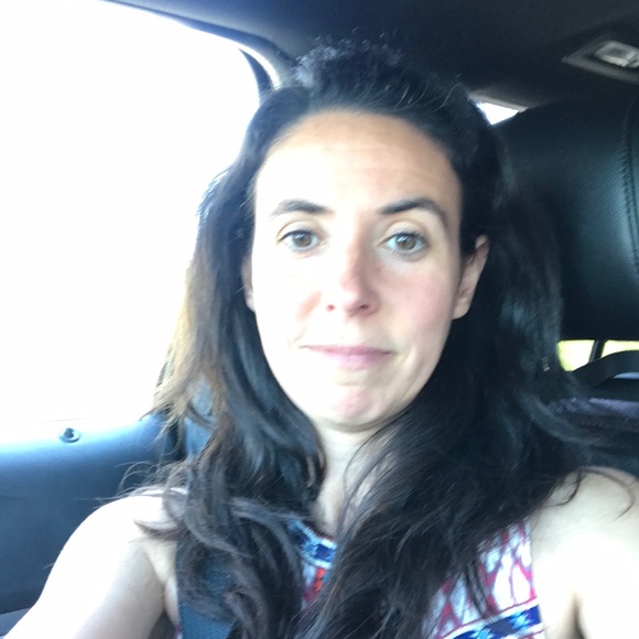 Profile Picture of Paula Wotherspoon (@pojolita) on Poshmark