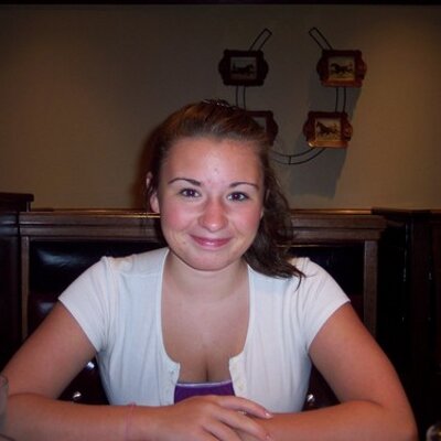 Profile Picture of Julia Barber (@juliabarber34) on Twitter