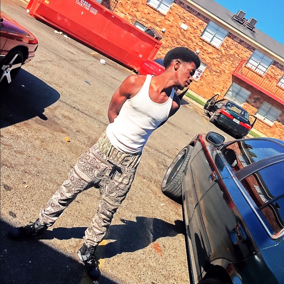 Profile Picture of Jeffon Hollins (@saint333) on Poshmark