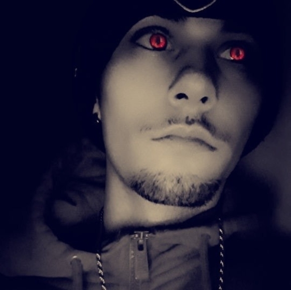 Profile Picture of Shawn Harpin (@shawnbest98) on Poshmark