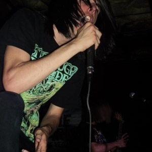 Profile Picture of Preston Graff (@bleedingdeadlyrose) on Myspace