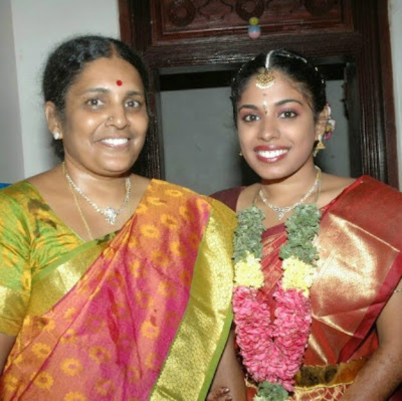 Profile Picture of Meenal Mohan (@meenalmohan) on Poshmark