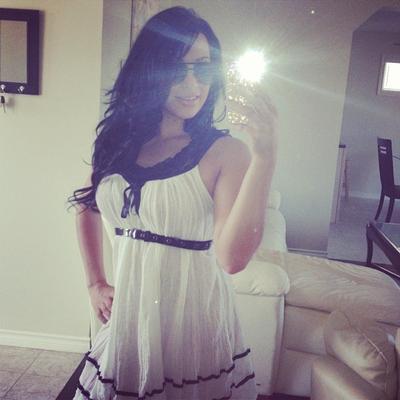 Profile Picture of Sandra Parrish (@96Ustinya) on Twitter