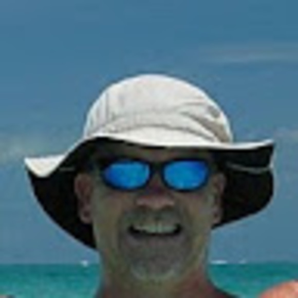 Profile Picture of Michael Benton (@piper78w) on Poshmark