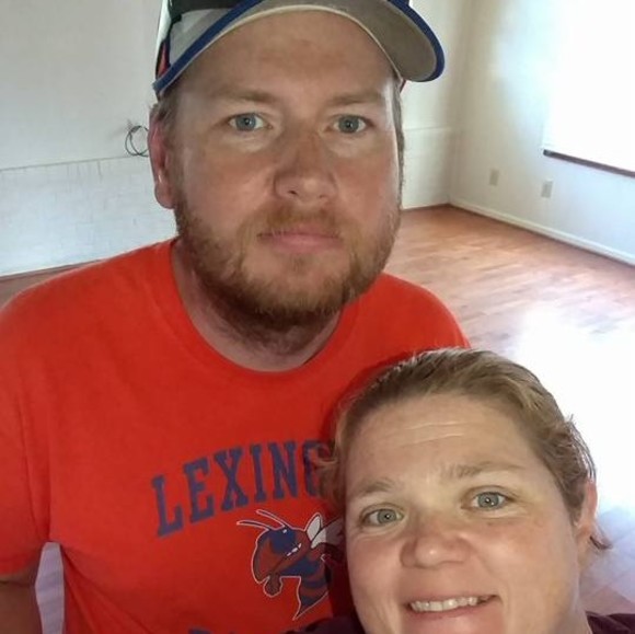 Dani Taylor - Poshmark Profile Picture of Dani Taylor (@phoenix_21401) on Poshmark