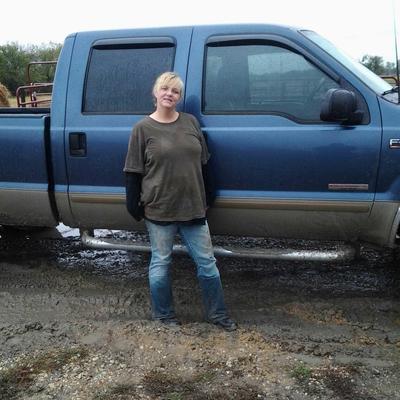 Profile Picture of LeAnn Powers (@hyper_leann33) on Twitter