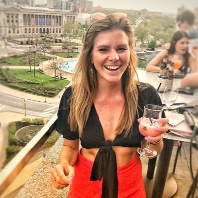 Profile Picture of Amanda Schwarz (@@amandapleaassee) on Twitter