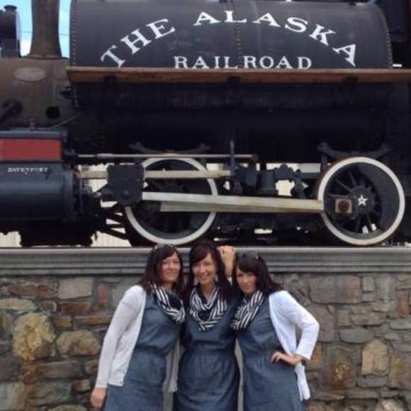 Profile Picture of Kelli Shepard (@kerwatson) on Poshmark