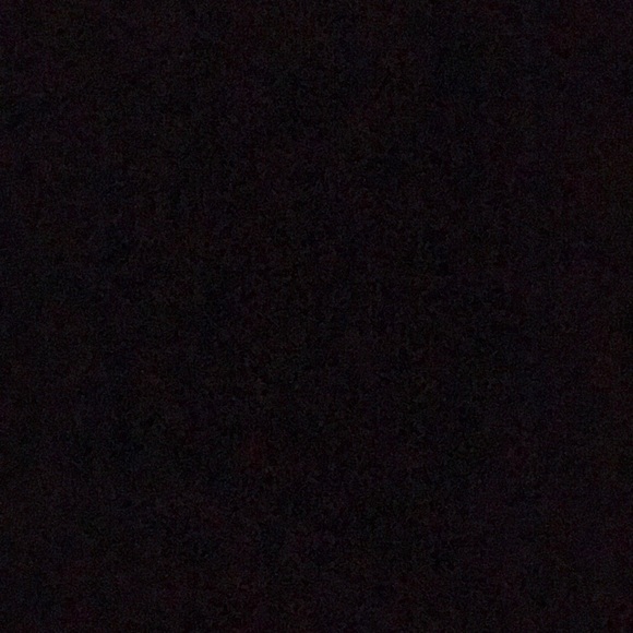 Profile Picture of Ellen Vandeloo (@ellencvandeloo) on Poshmark