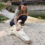 Profile Picture of Léa Pierrefitte (@dundee_the_alligator) on Instagram