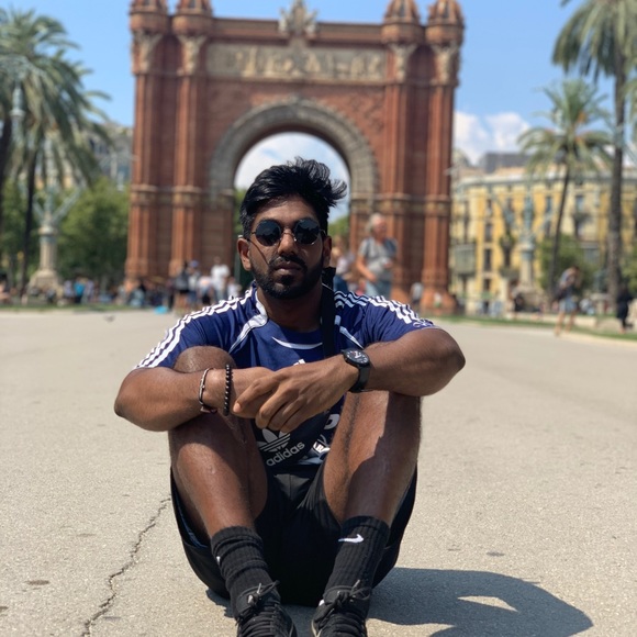 Profile Picture of Kumar Patel (@hackerfreedman) on Poshmark