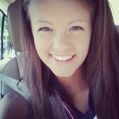 Profile Picture of Miranda Connor (@Beebop22Connor) on Twitter