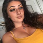 Profile Picture of Meg Edwards (@meg.edwardsx) on Instagram