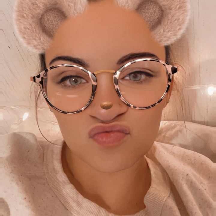 Profile Picture of lori tucker (@loritucker04) on Tiktok