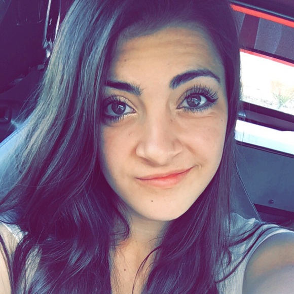 Kaeli Archibald - Poshmark Profile Picture of Kaeli Archibald (@kae1i) on Poshmark