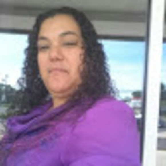 Profile Picture of Mercedes Perez (@mercedespere689) on Poshmark
