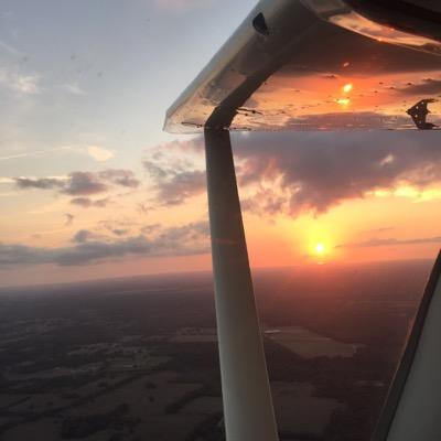 Profile Picture of Paul Asbury (@paulflies172) on Twitter