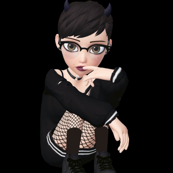 Profile Picture of Addy Barnaby (@mw_cosplays) on Poshmark