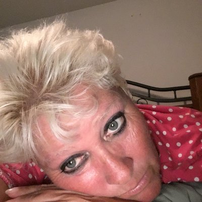 Profile Picture of Linda L Card (@laylalou1964) on Twitter