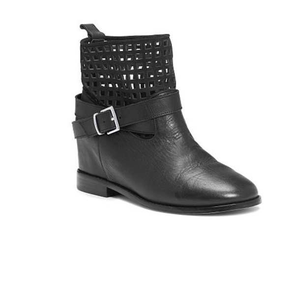 Profile Picture of Houston Abanto (@houston291) on Poshmark