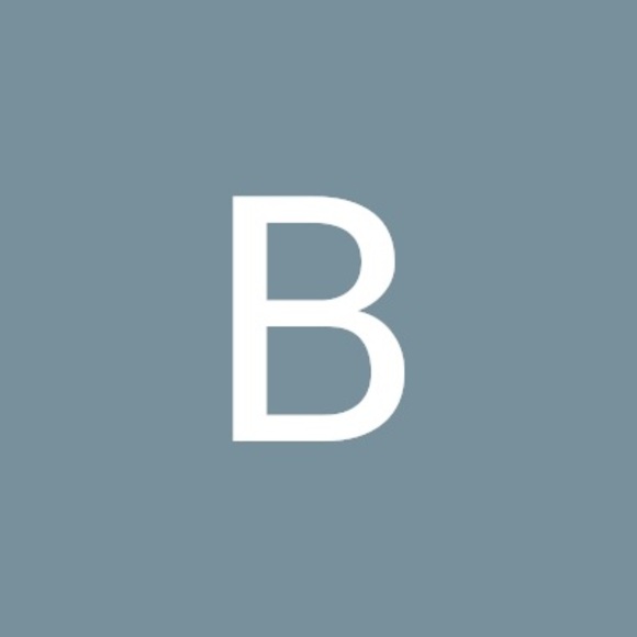 Profile Picture of Bouty Palka (@palkabouty) on Poshmark