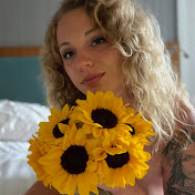 Profile Picture of Emma Szumlanski (@emmaszumlanski2911) on Youtube