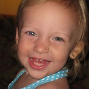 Profile Picture of Kim Friers (@kimkenny) on Myspace