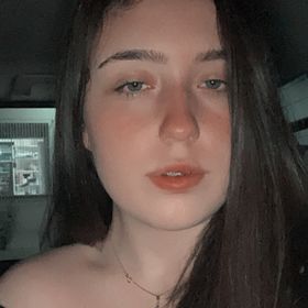 Profile Picture of júlia (@almostjulia) on Pinterest