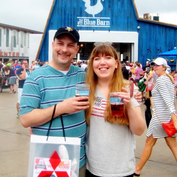 Profile Picture of Anita Spokes (@anitaspokesusa) on Poshmark