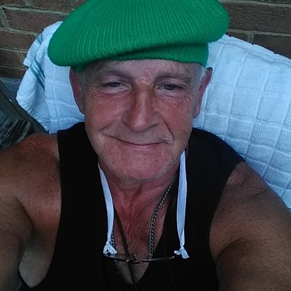 Profile Picture of Richard Dintelman (@leianidus1) on Poshmark