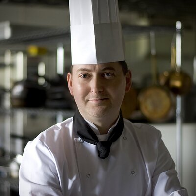 Profile Picture of John Crowe (@John_Crowe_Chef) on Twitter