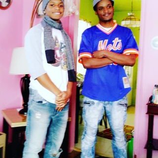 Profile Picture of Ron Groves (@RonGroves574) on Twitter