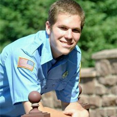 Profile Picture of Caleb Schaeffer (@engineboy37) on Twitter