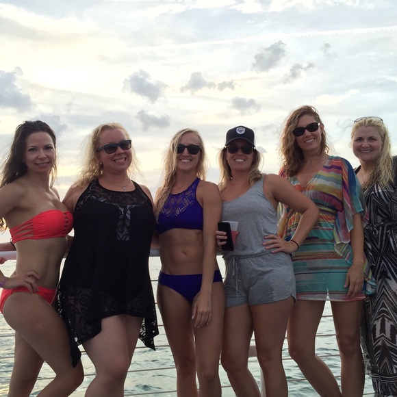 Profile Picture of Kailey Ellis (@kaileyellis) on Poshmark