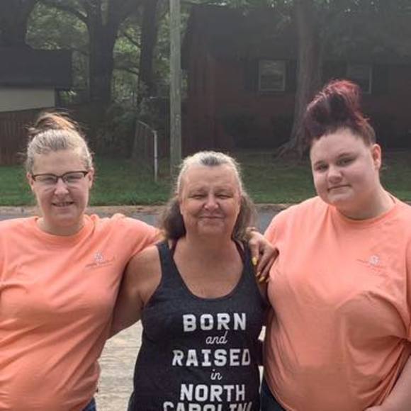 Profile Picture of Hope Stephens (@hopestephens485) on Poshmark