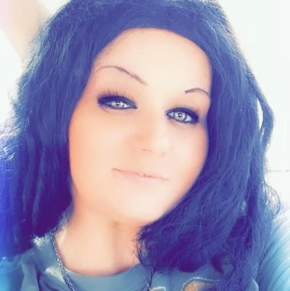 Profile Picture of Ashley Sexton (@ashleysexton880) on Poshmark